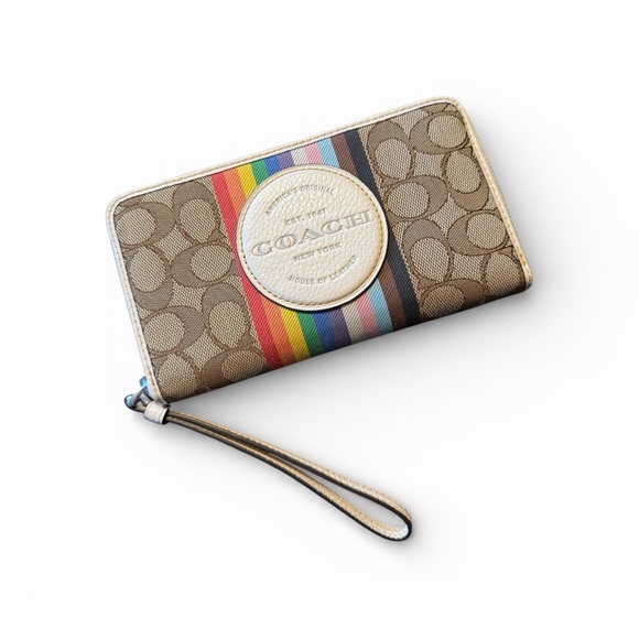 NWOT -Coach Dempsey Large Phone Wallet in Signature Jacquard with Rainbow Stripe - Picture 2 of 9